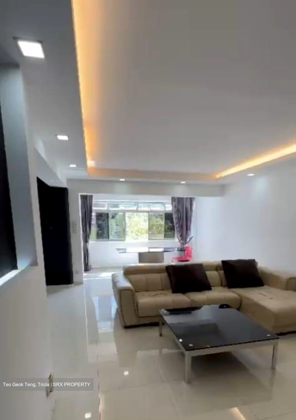 Blk 208 Pasir Ris Street 21 (Pasir Ris), HDB Executive #539294441